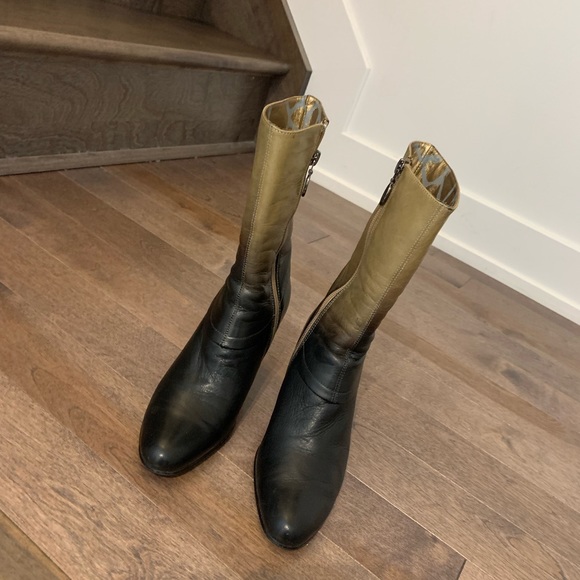 Y2K Leather Heeled Mid Calf Two colour Tone Boots, rounded toe - Picture 16 of 16